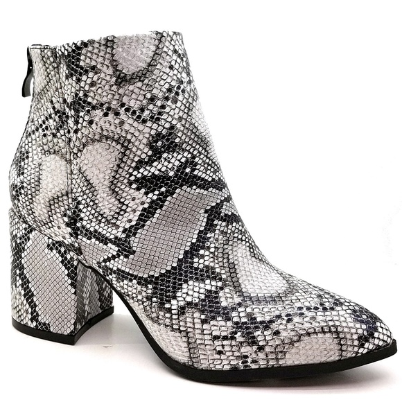 Shoes - New Snake Chunky Heel Point Toe Booties Boots
